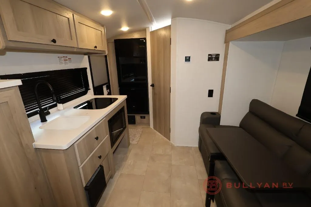 2026 Forest River RV Flagstaff E-Pro 19LE - Photo 2