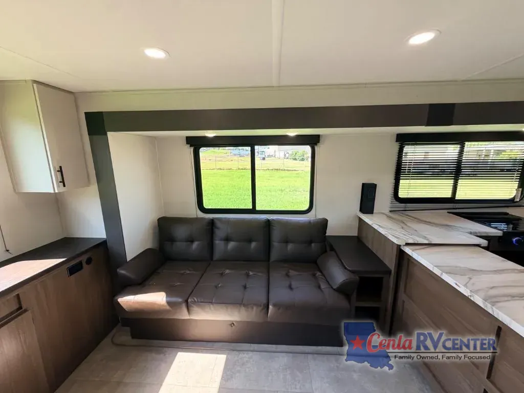2027 Forest River Tracer 286RL, Photos photo 4