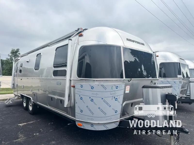 2026 Airstream Globetrotter 27FB - Photo 2