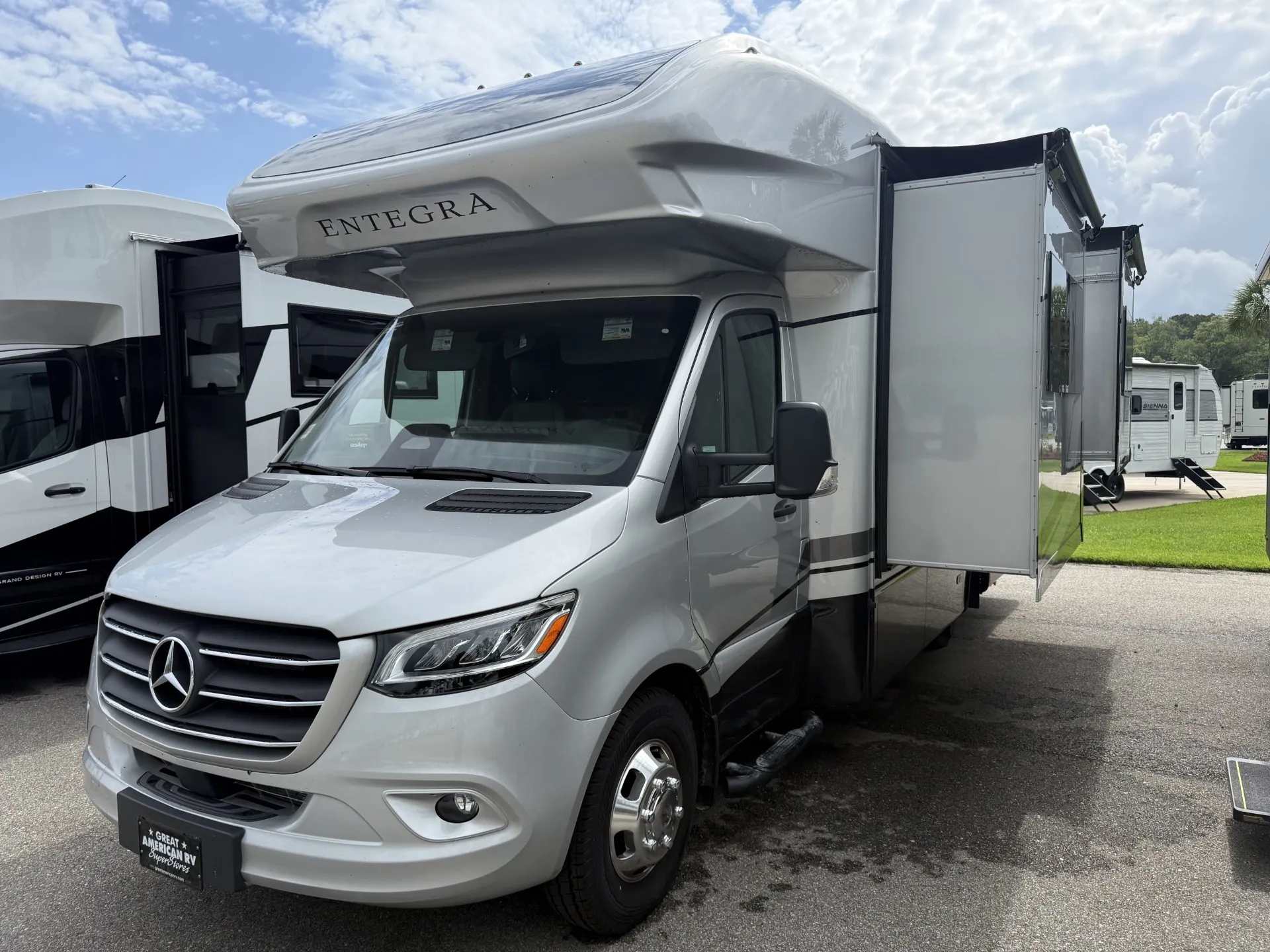 2027 Entegra Coach Qwest 25L - Photo 3
