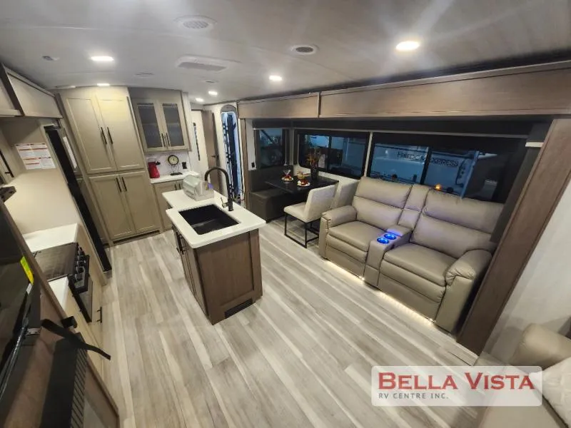 2026 Keystone Cougar Half-Ton 29RLP - Photo 4