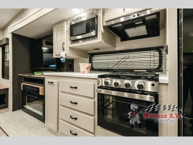 2026 Coachmen Chaparral Lite 30RLS - Photo 4