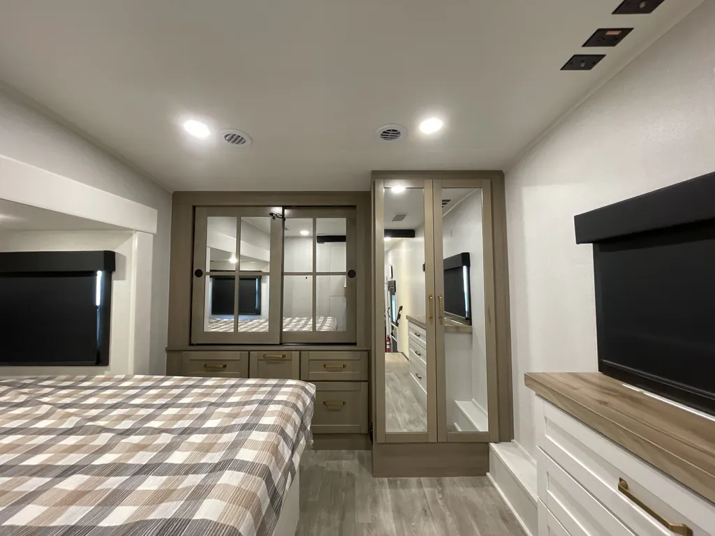 2026 Jayco Eagle 321RSTS, Photos photo 23