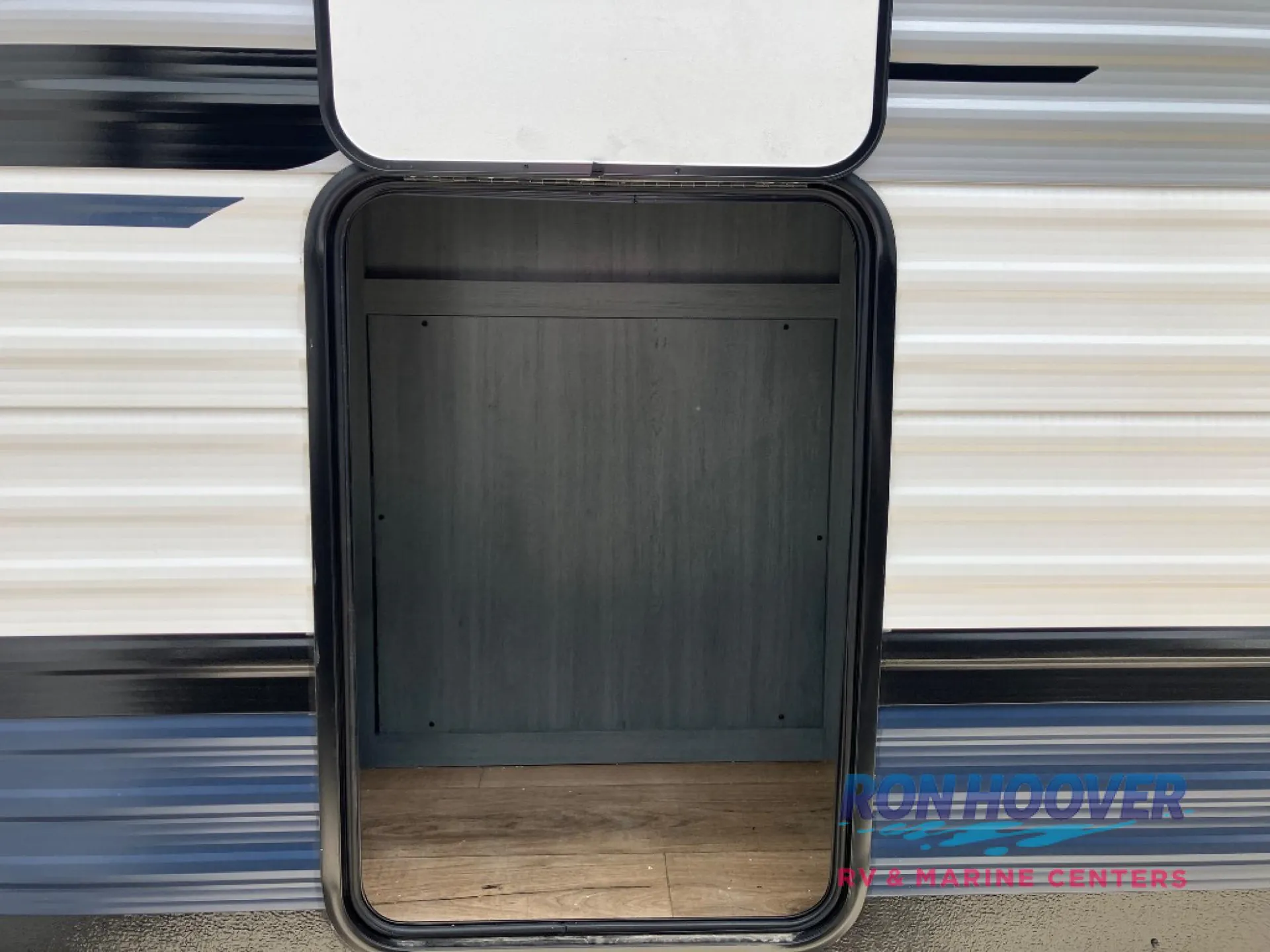 2026 Forest River Puma Vista 401RLFT — Photo 5