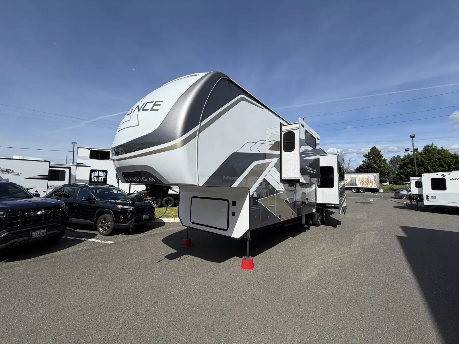 2023 Alliance RV Paradigm 382RK - Photo 3