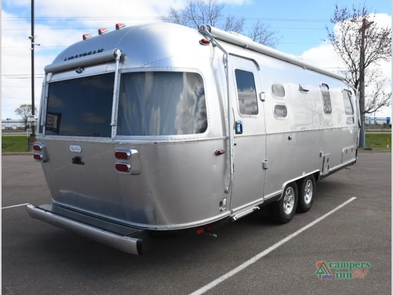 2026 Airstream Flying Cloud 27FB - Photo 4