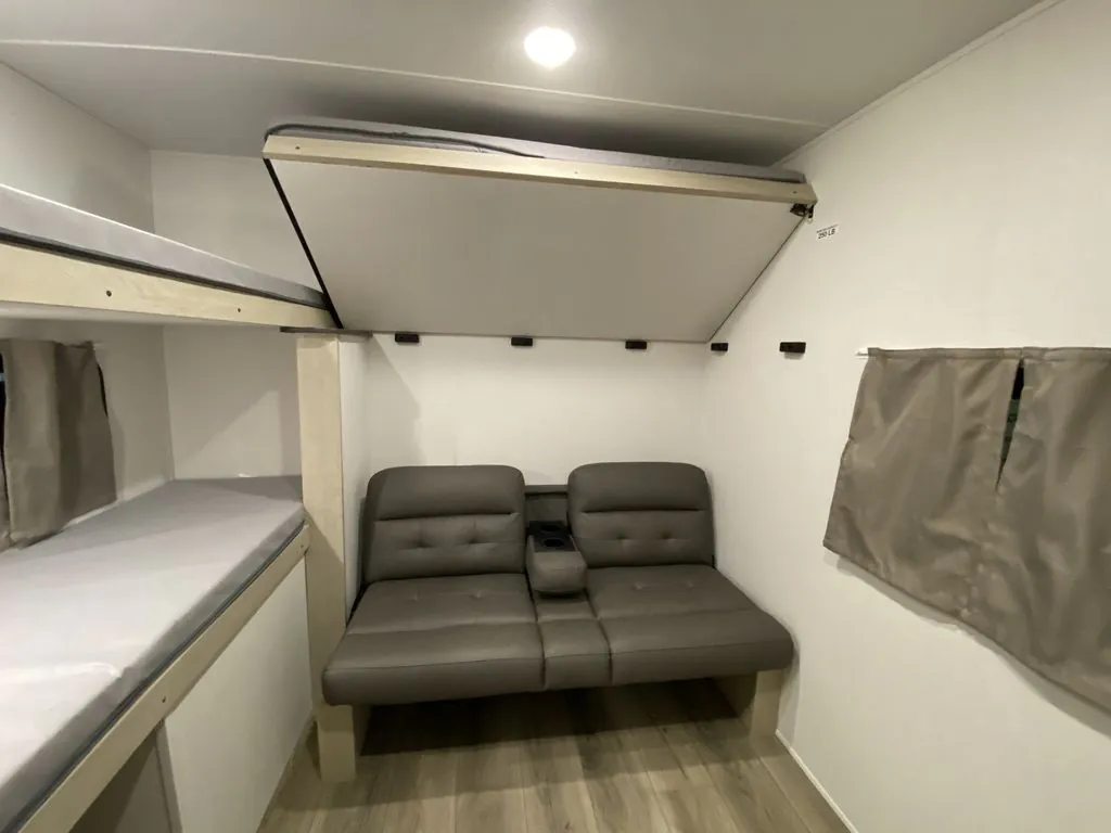 2026 Shasta RVs i-5 Edition 530BQB, Photos photo 57