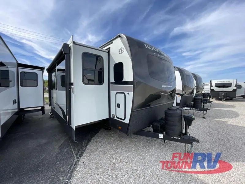 2026 Forest River Rockwood Signature 8339FK - Photo 3