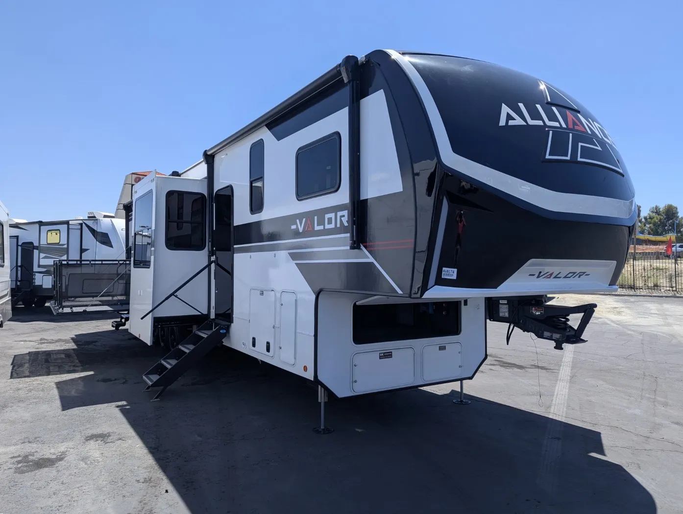 2026 Alliance RV Valor 42V14 - Photo 2
