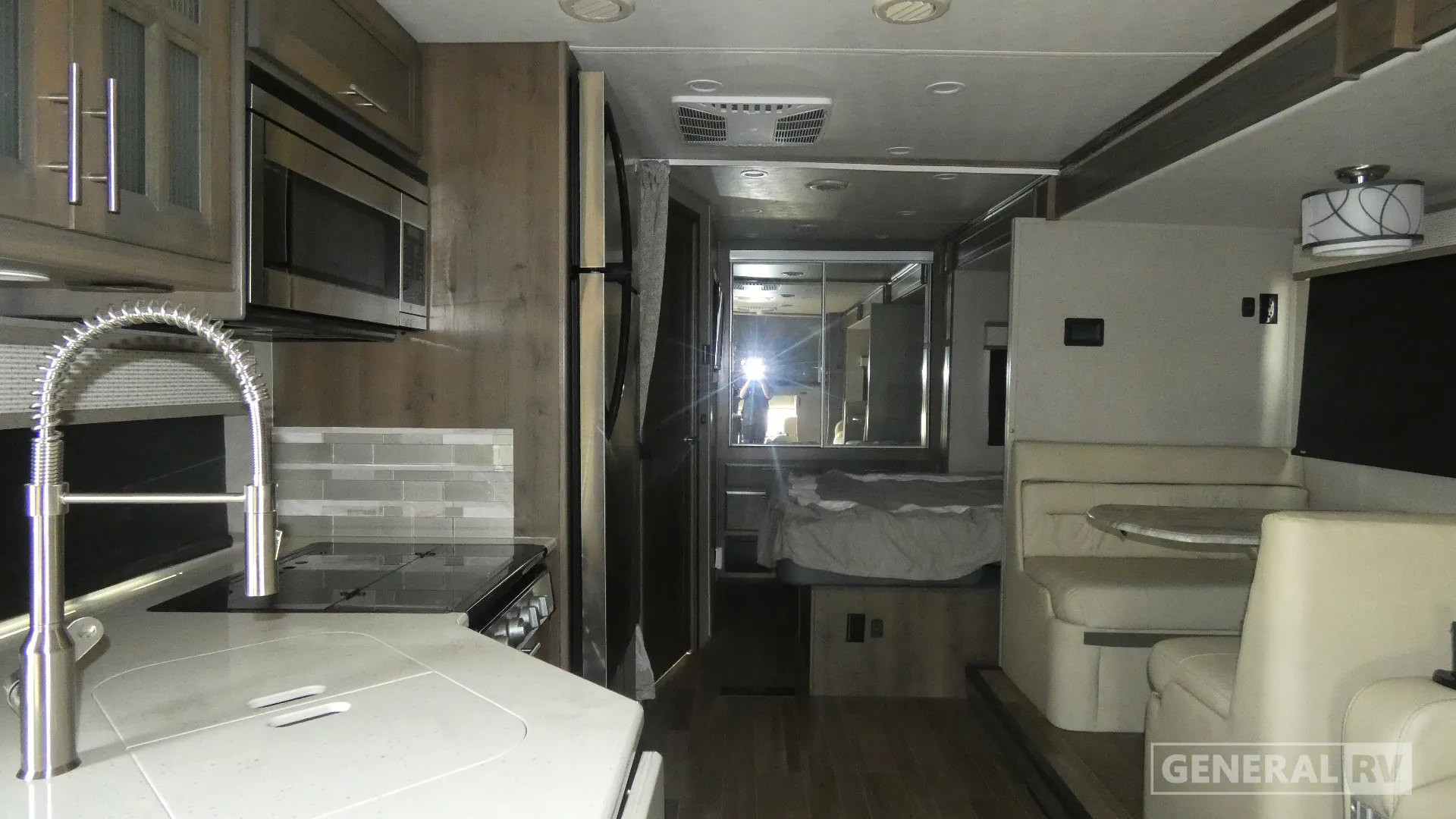 2021 Dynamax Corp Isata 5 30FW - Photo 3