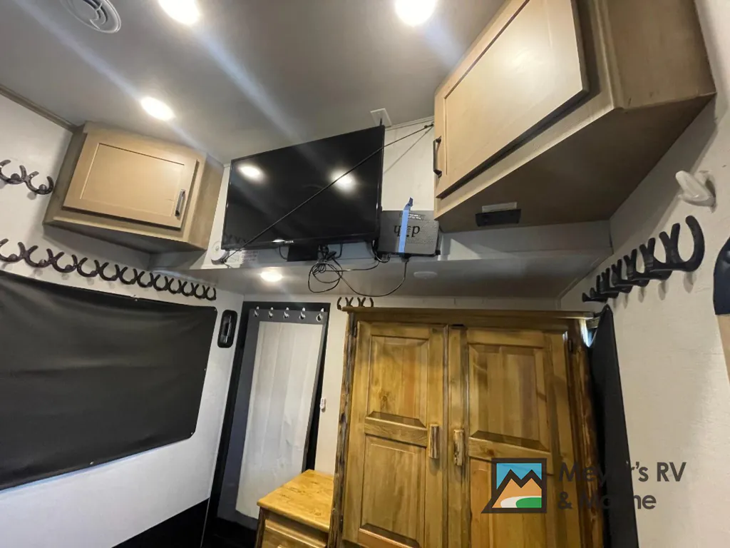 2023 Keystone Raptor 362, Photos photo 37
