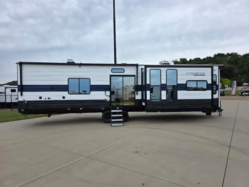2026 Forest River Cherokee Timberwolf 39NA - Photo 3
