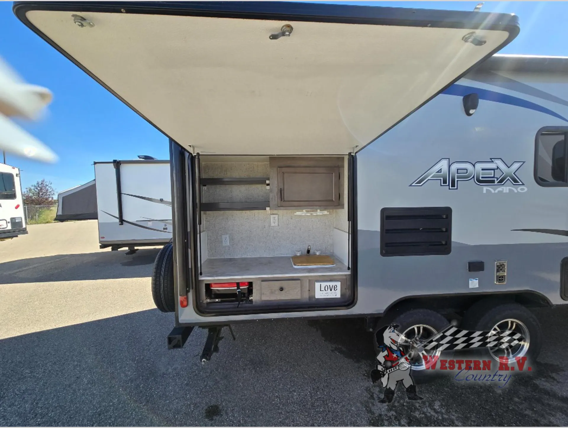 2019 Coachmen Apex 203RBK - Photo 4