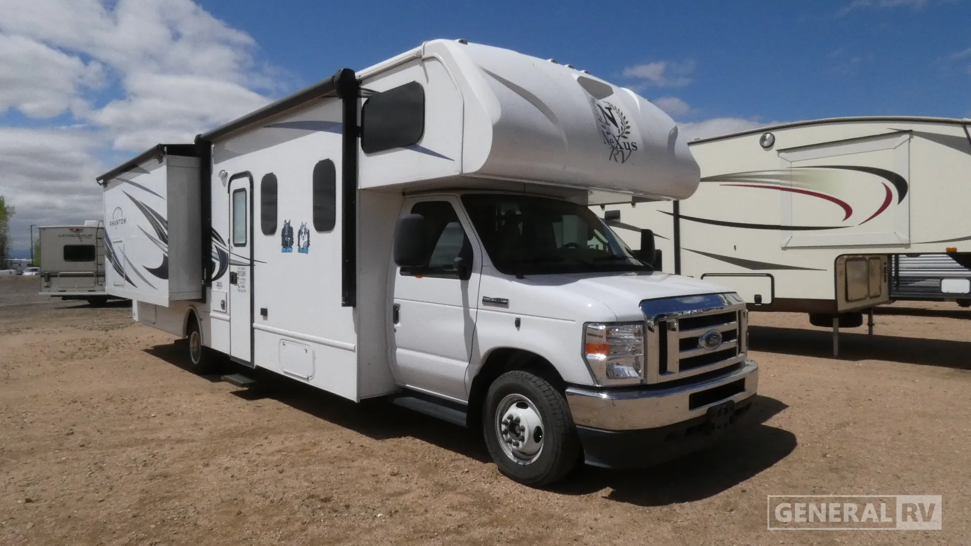 2023 NeXus RV Phantom 32P - Photo 2