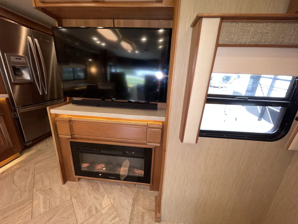 2019 entegra coach Aspire 38M, Photos photo 14