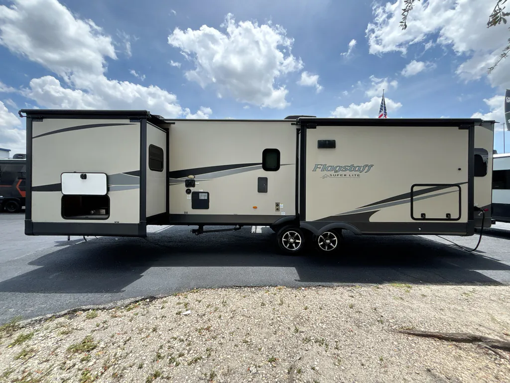 2023 Forest River Flagstaff Super Lite 29RLBS, Photos photo 7