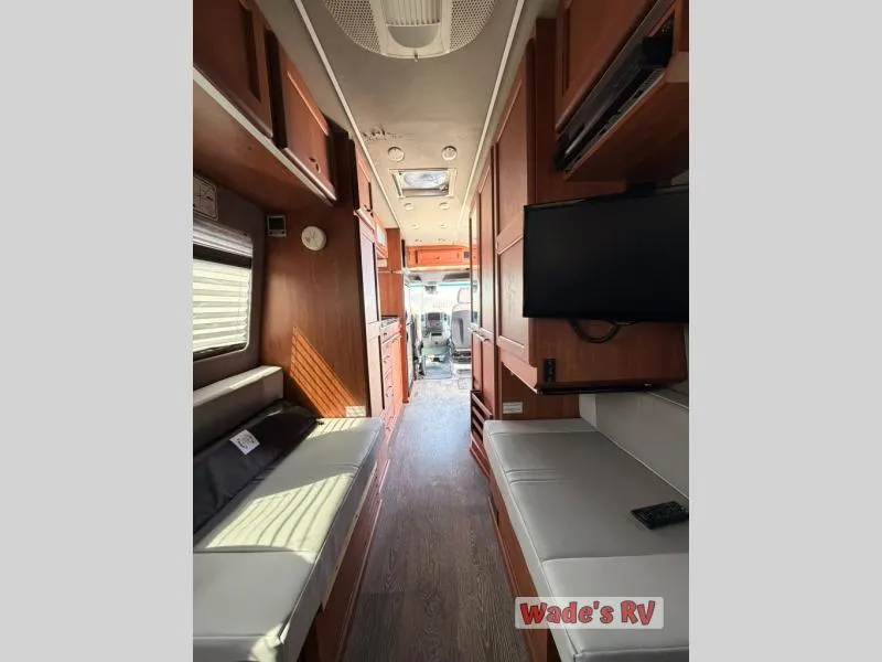 2014 Roadtrek AVENTUROUS Used    CS - Photo 3