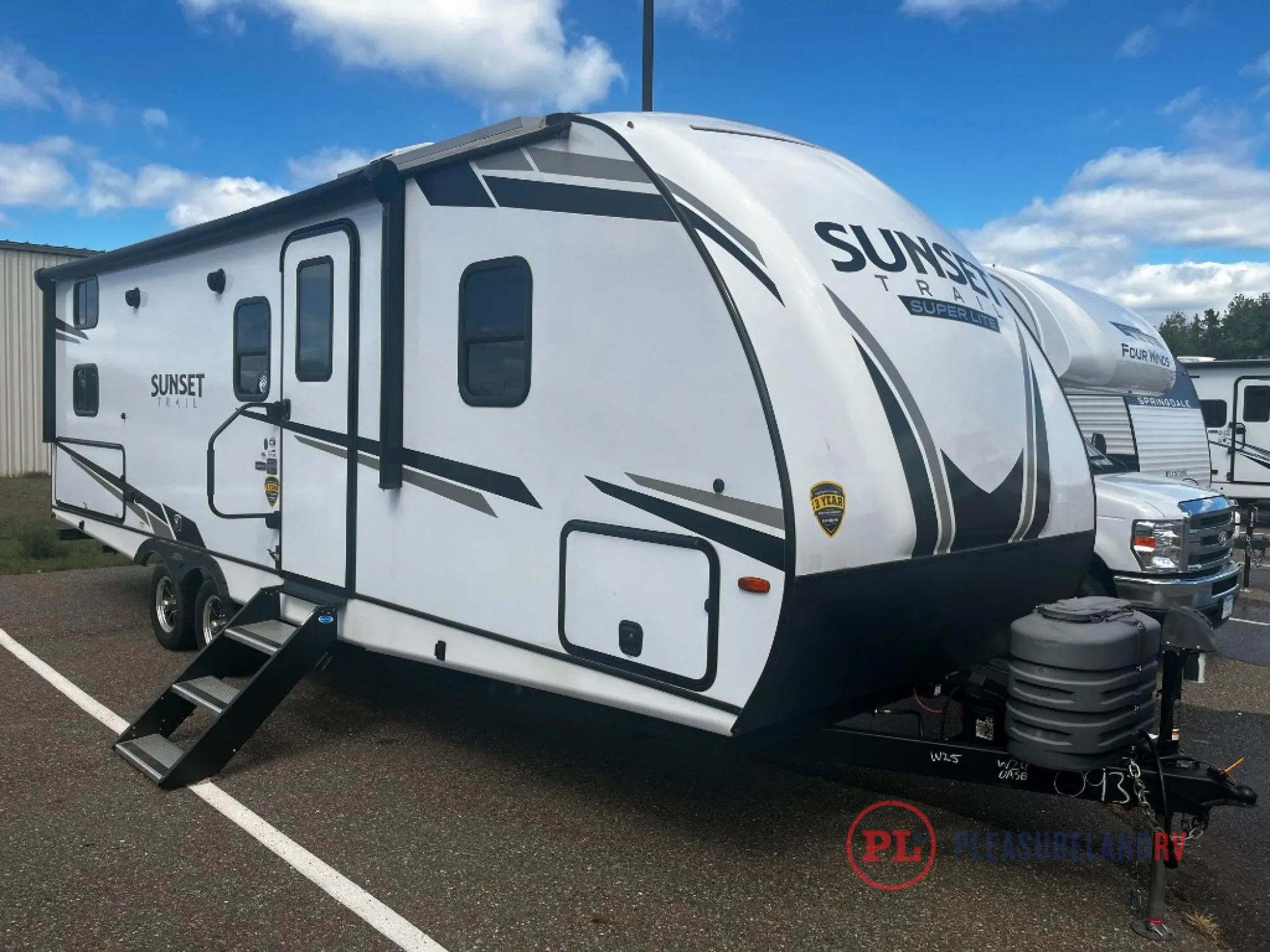 2024 CrossRoads Sunset Trail Super Lite 242BH - Photo 2