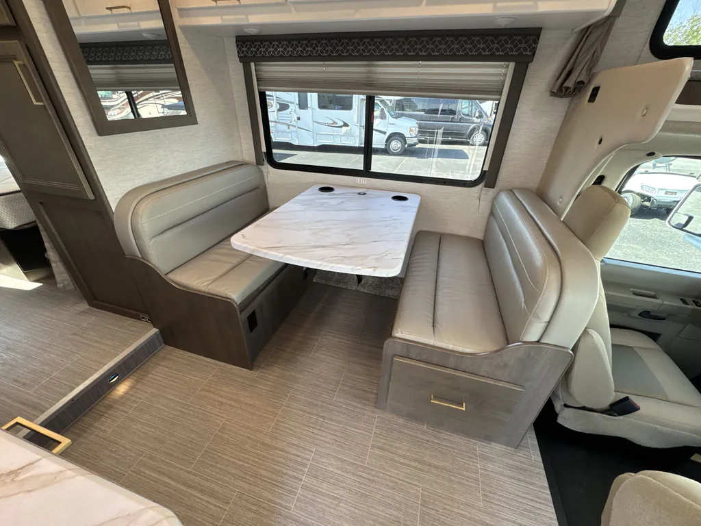 2025 Thor Motor Coach Freedom Elite 22FE, Photos photo 2