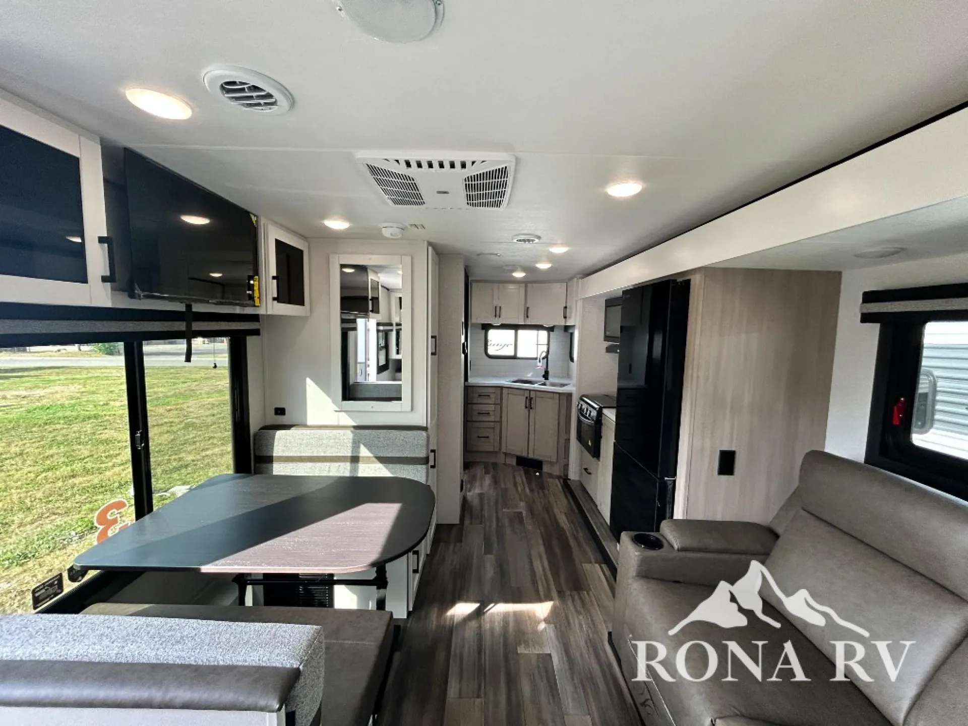 2026 Open Range RV Range Lite 211RKM - Photo 4