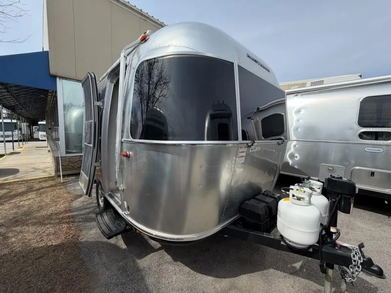2026 Airstream Bambi 16RB - Photo 3