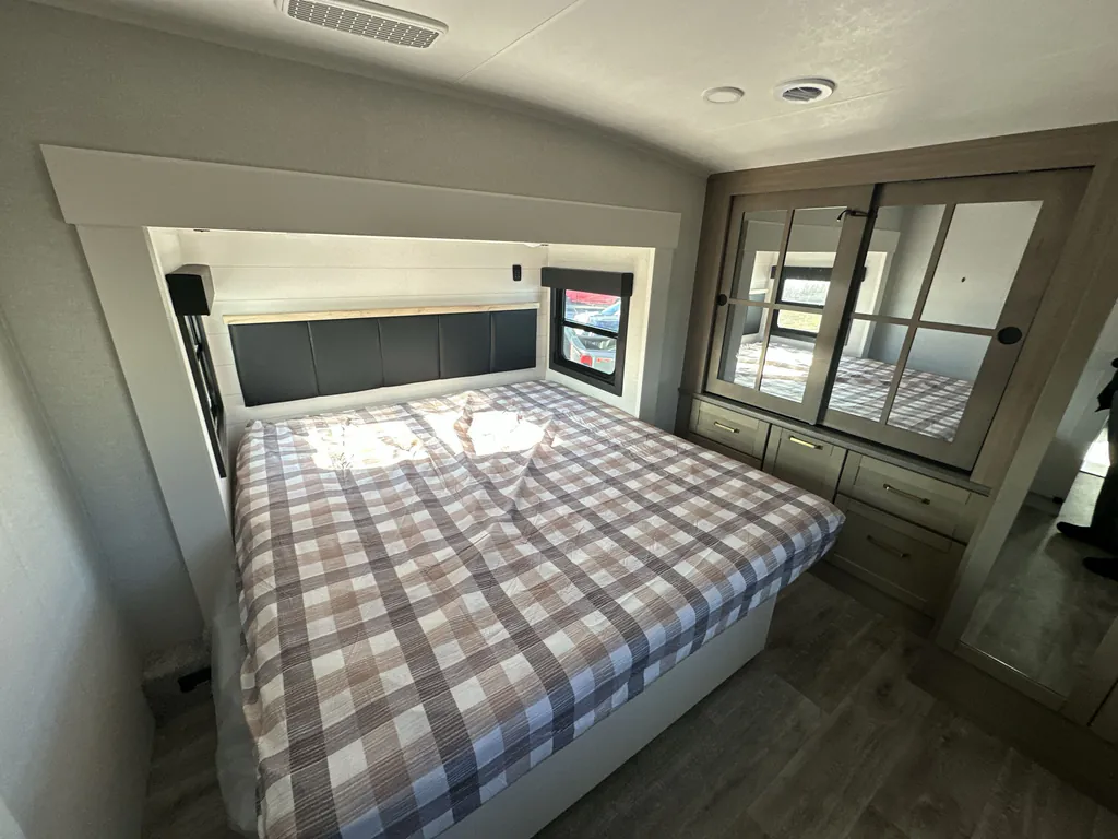 2026 Jayco Eagle 321RSTS, Photos photo 15