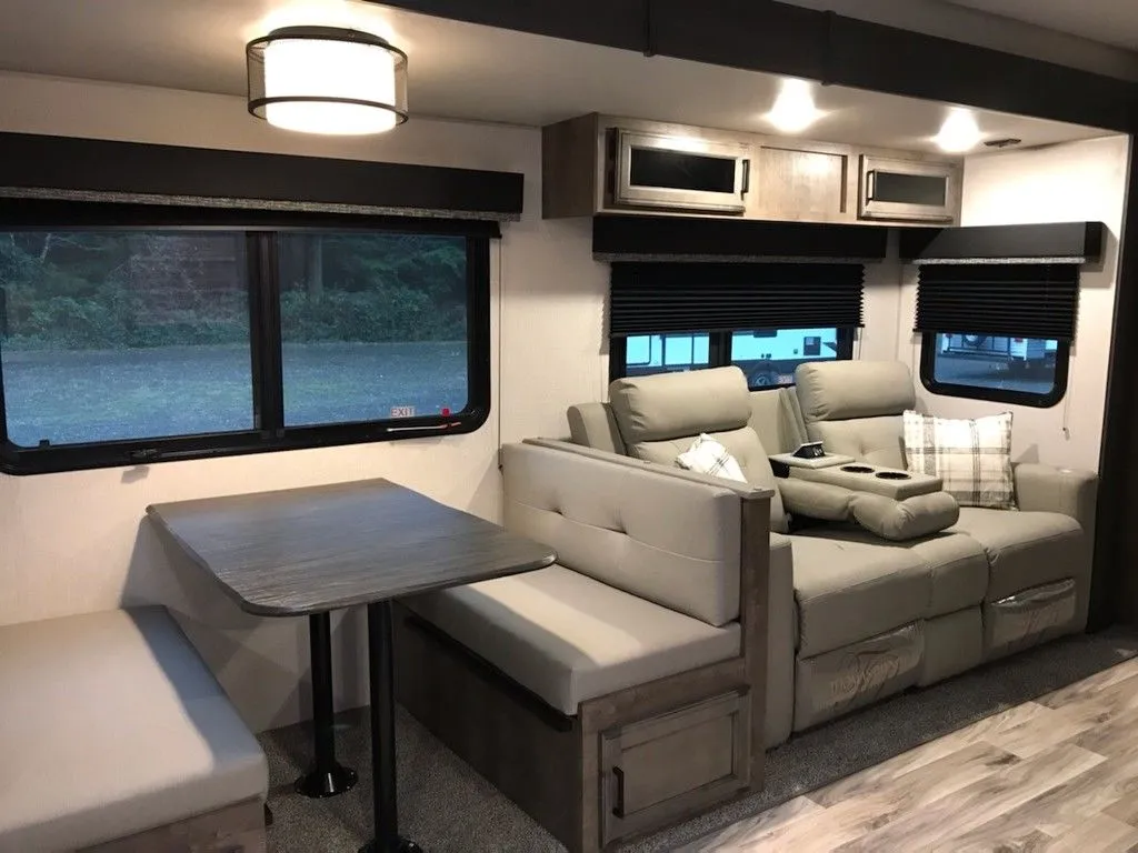 2025 Venture RV SportTrek Touring Edition SPORTTREK TOURING 27' W/KING BEDROOM SUITE! - Photo 4