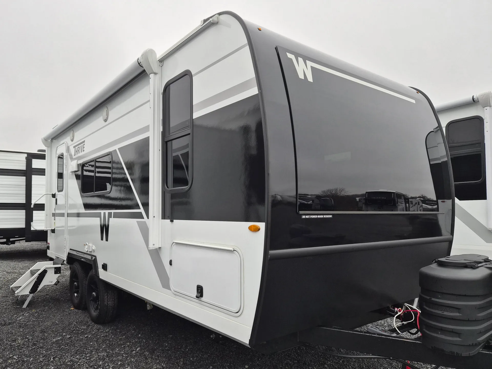 2026 Winnebago Thrive 18FBS - Photo 2