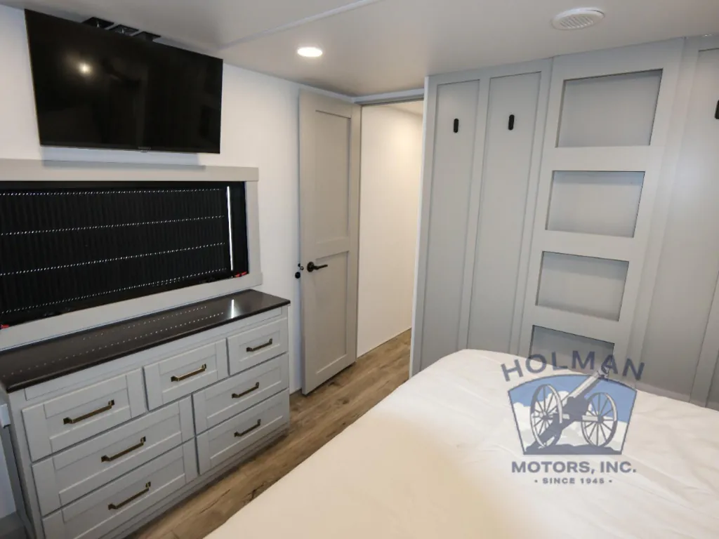 2026 Brinkley Model Z 3600, Photos photo 40