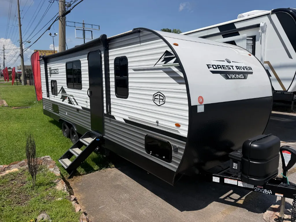 2025 Forest River Viking 25QBH - Photo 2