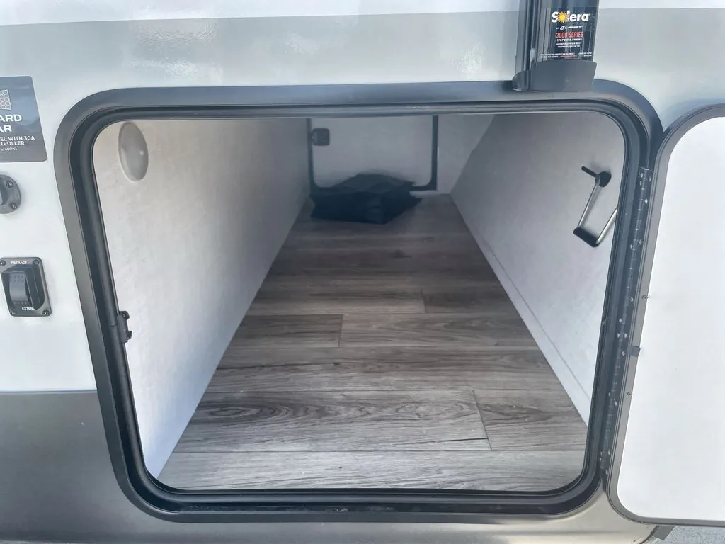 2027 Forest River Flagstaff Micro Lite 25SRB — Photo 5