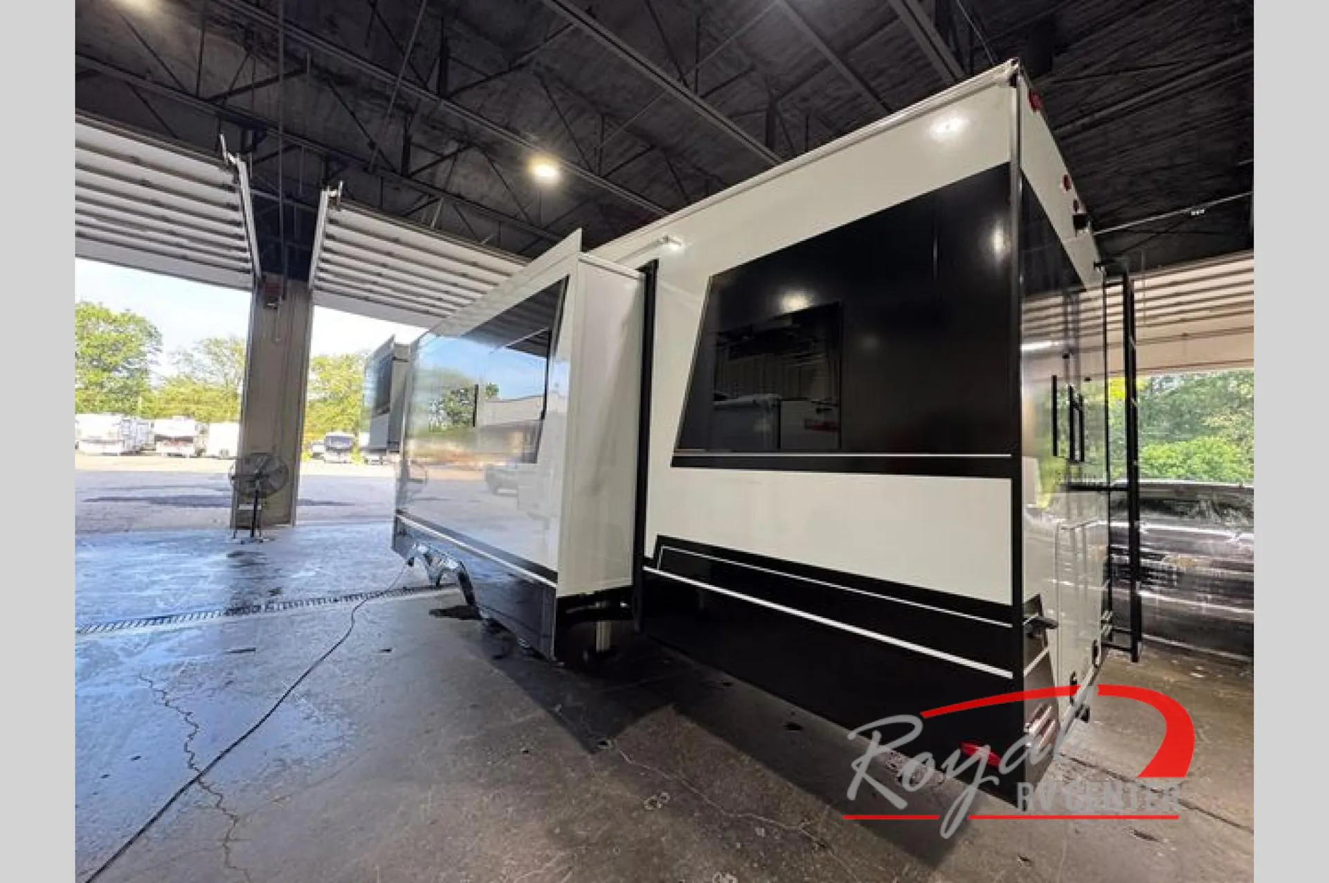 2026 Brinkley Model Z 3110 - Photo 4