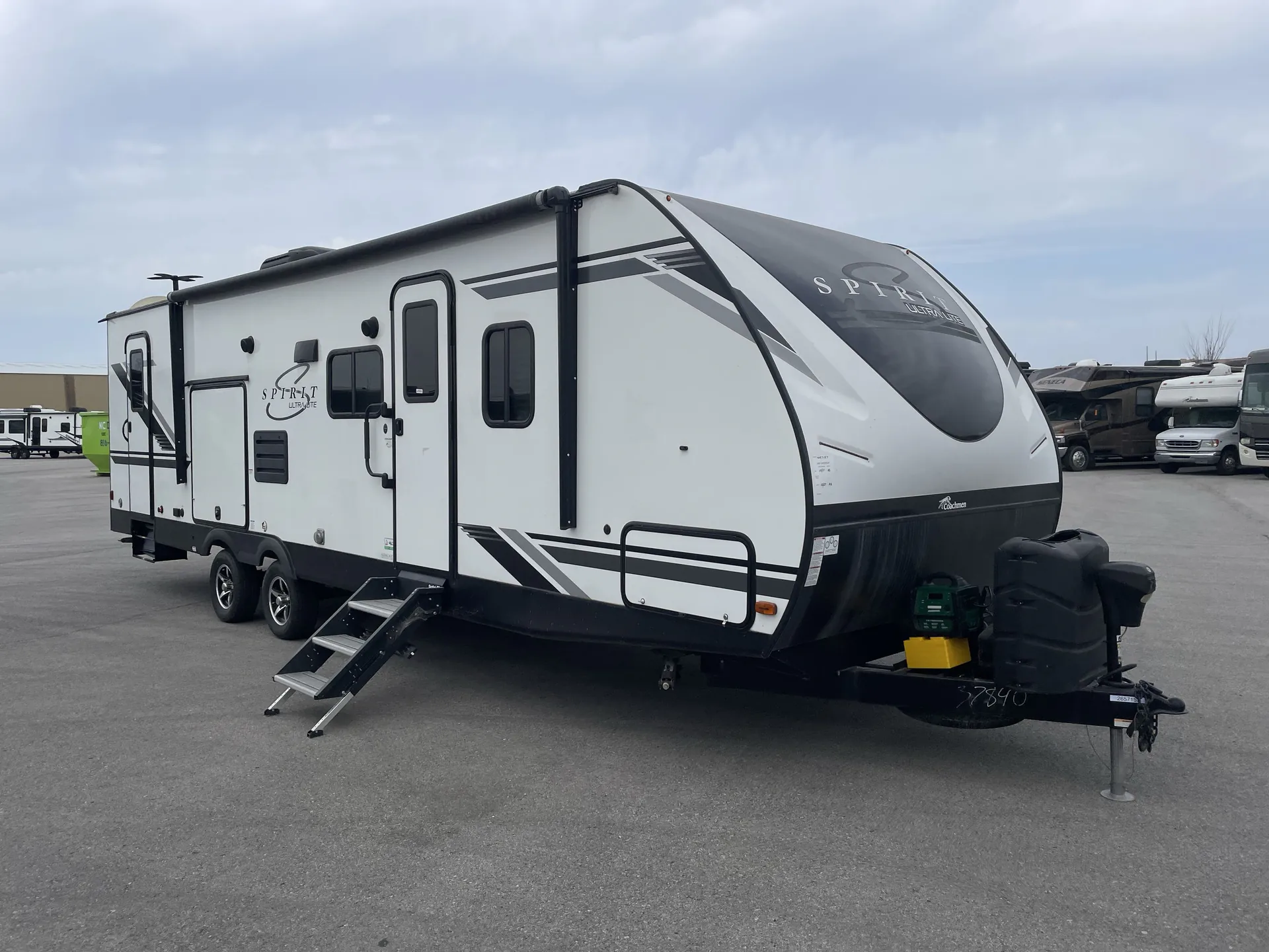 2020 Coachmen Spirit Ultra Lite 2963BH - Photo 2