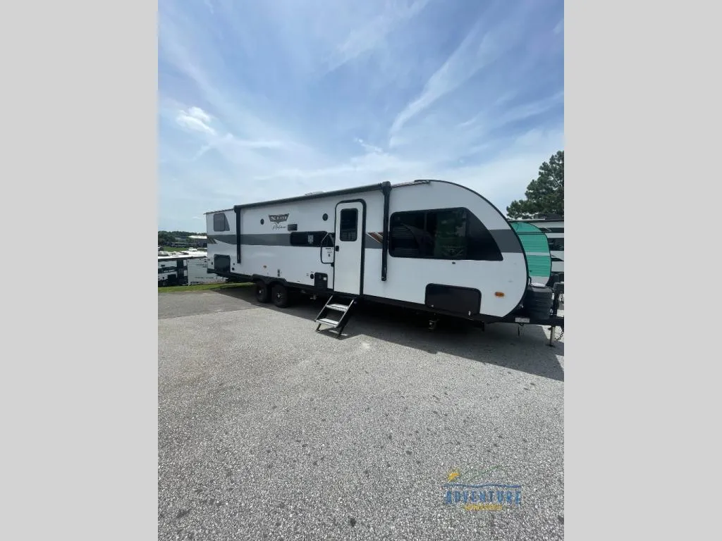 2024 Forest River RV Wildwood X-Lite 273QBXL - Photo 2