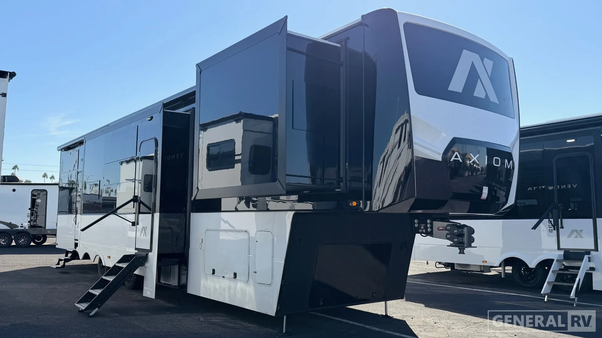 2026 Axiom Vendetta V4250 - Photo 2