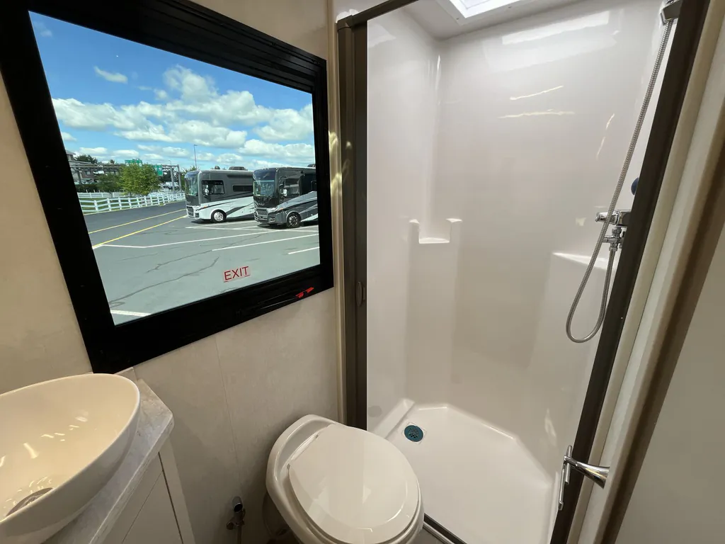 2027 Tiffin Wayfarer 25 PW, Photos photo 19