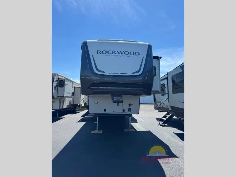 2026 Forest River Rockwood Signature 402SFL - Photo 4
