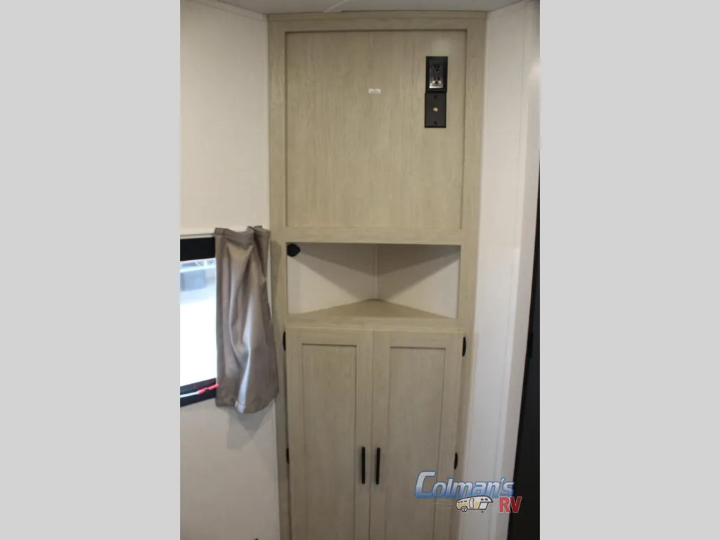 2026 Shasta RVs i-5 Edition 530BQB, Photos photo 38
