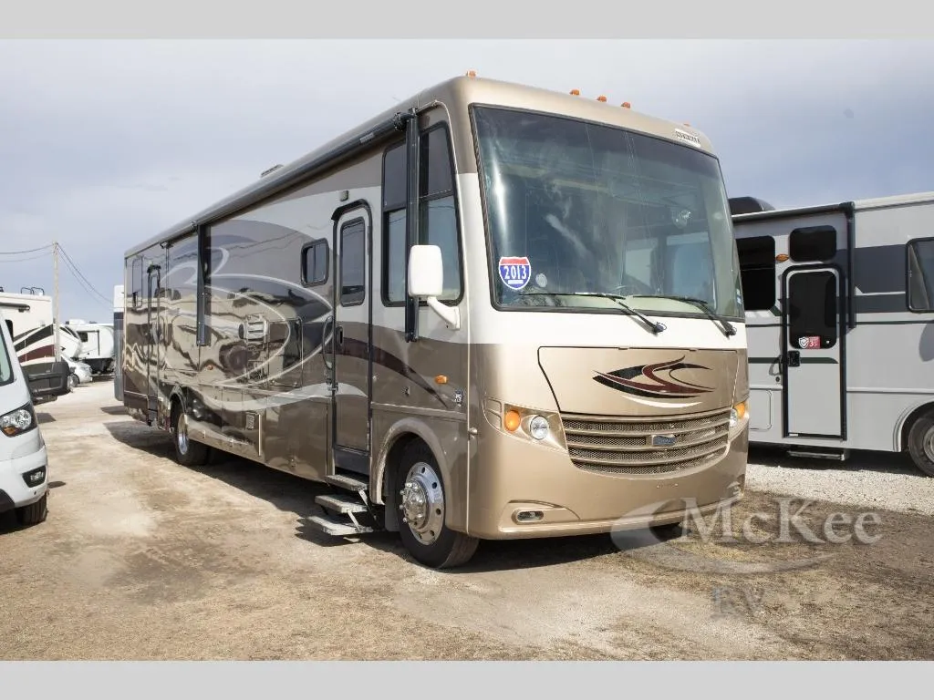 2013 Newmar Canyon Star 3920 - Main photo