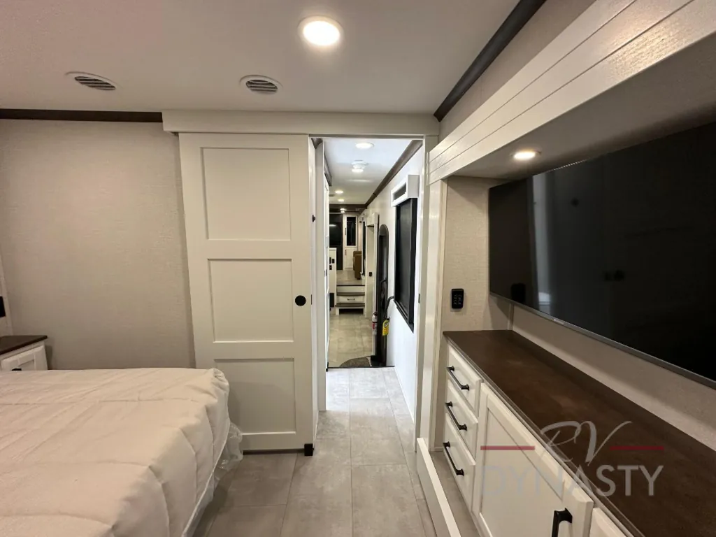 2026 Forest River RiverStone 425FO, Photos photo 41
