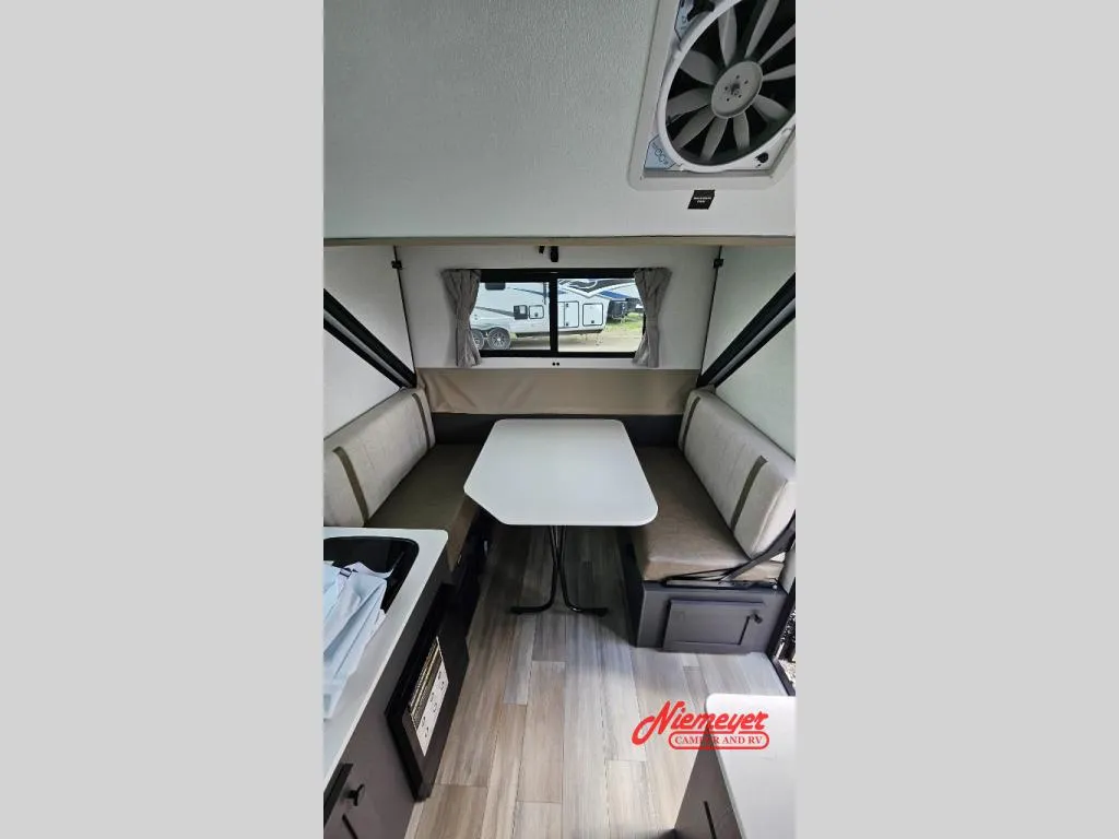2026 Forest River Rockwood Hardside Series A121FD - Photo 4