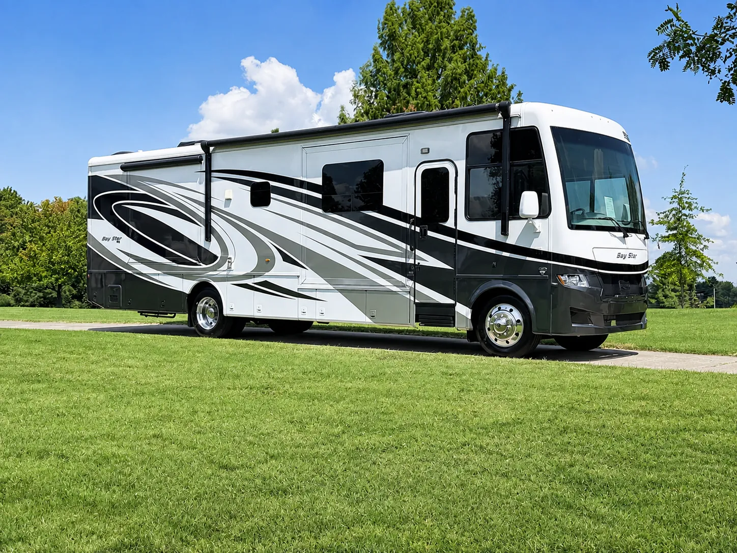 2023 Newmar Bay Star 3629 - Photo 2