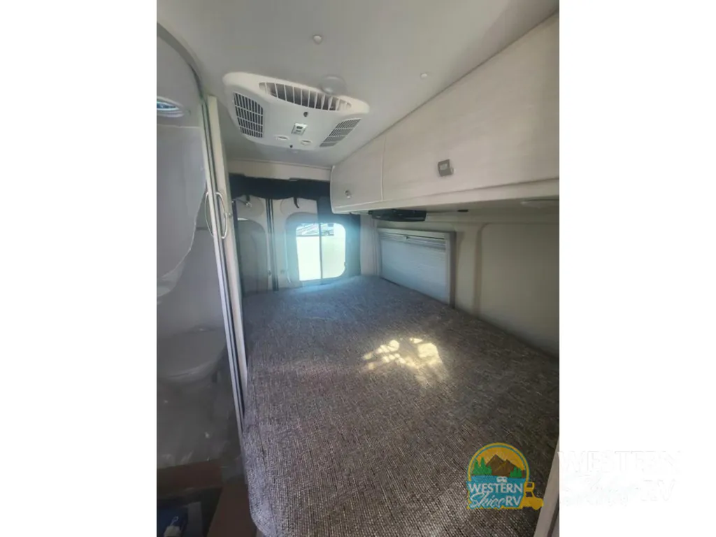 2025 Winnebago Travato 59G, Photos photo 16