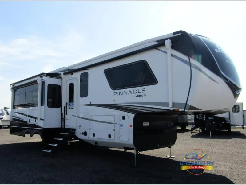 2026 Jayco Pinnacle 32RLTS - Photo 2