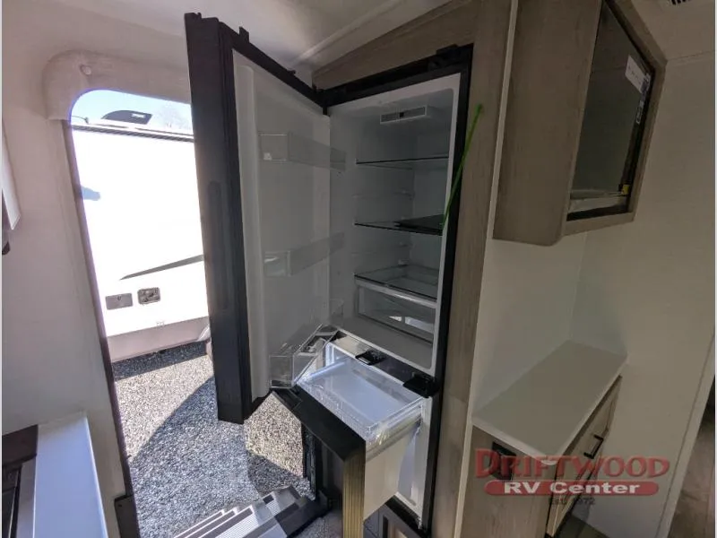 2026 Forest River Rockwood Mini Lite 2506FK - Photo 4