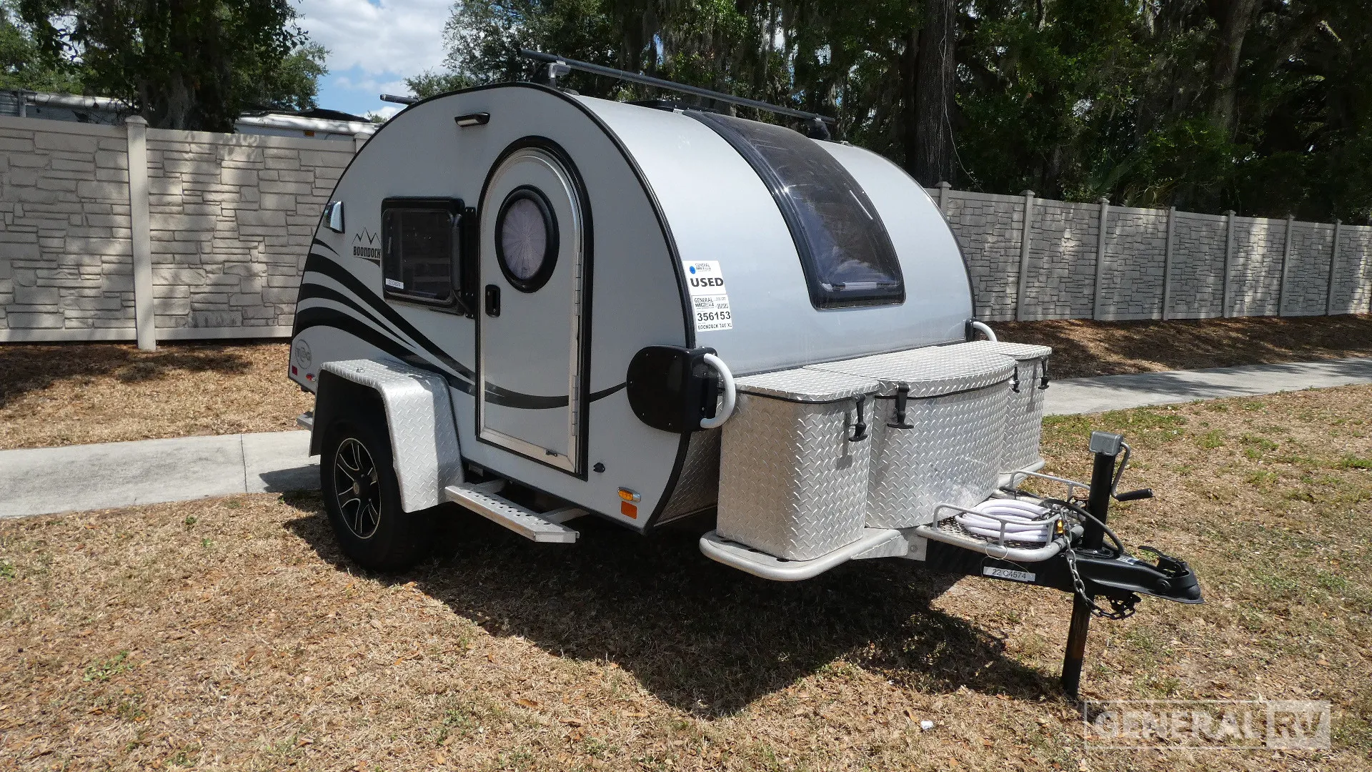 2022 Nucamp RV TAG XL 6-Wide - Photo 2