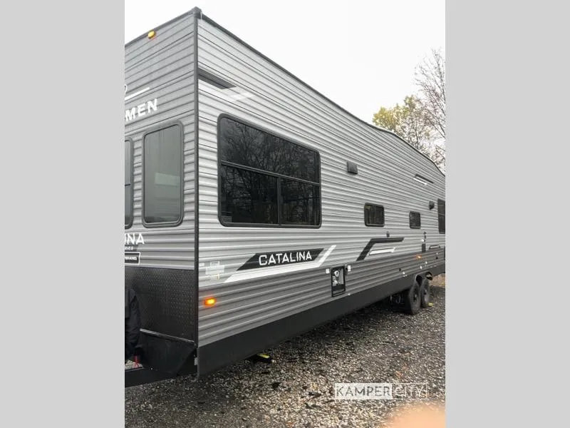 2025 Coachmen Catalina Destination Series 35FME - Photo 2
