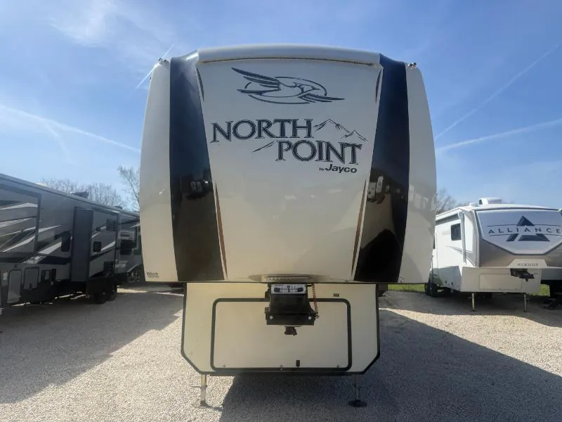 2017 Jayco North Point 383FLFS - Photo 4