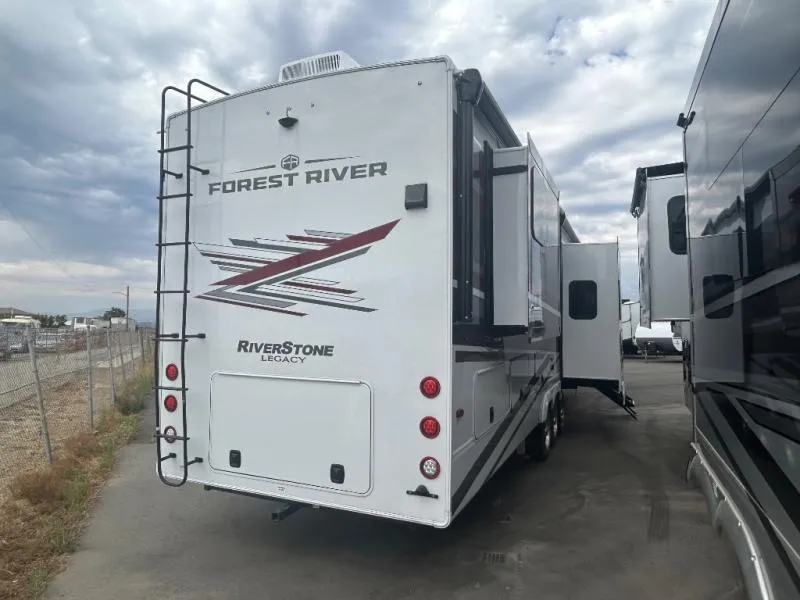 2026 Forest River RiverStone 421FK - Photo 3