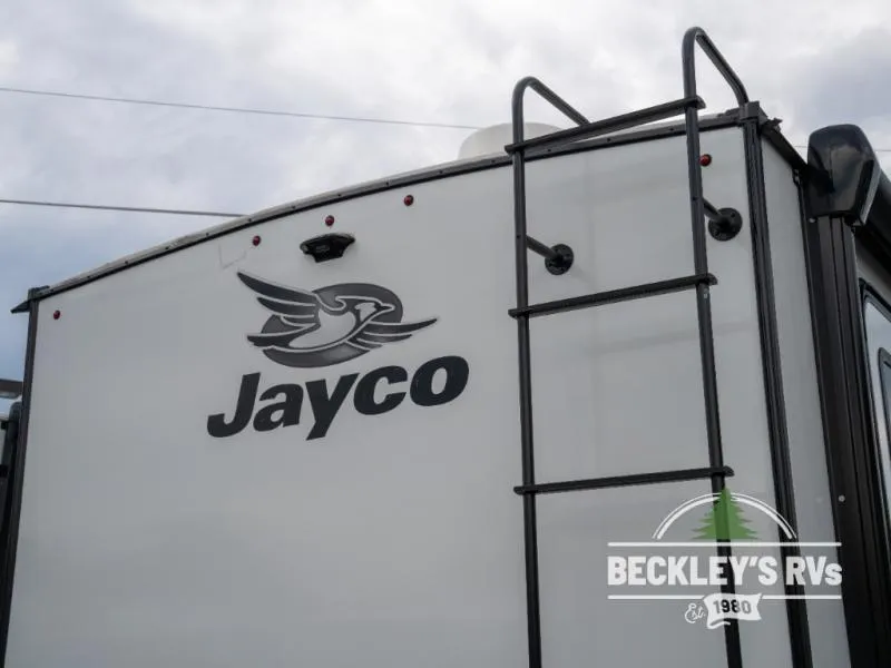 2025 Jayco Jay Feather Micro 166FBS - Photo 4